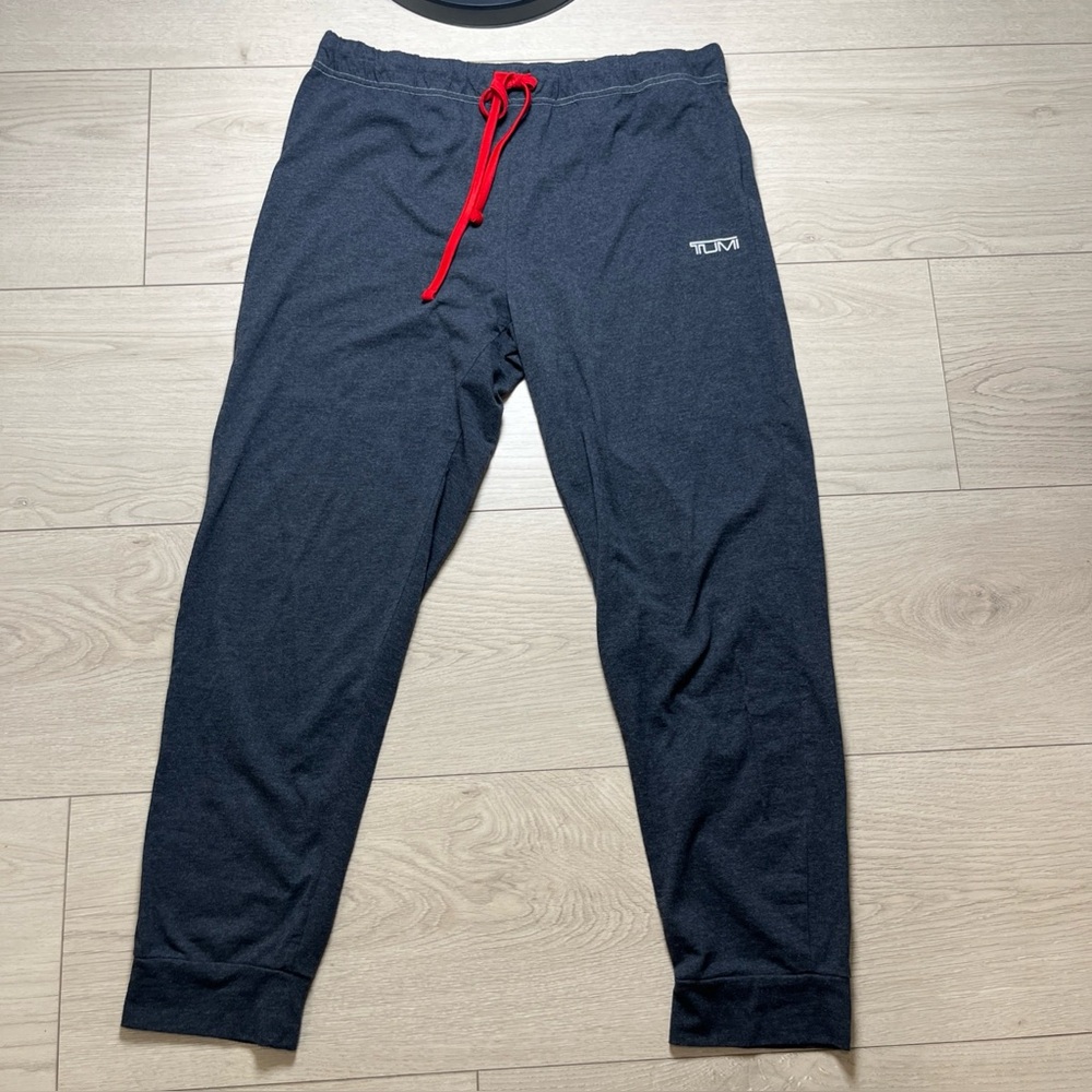 TUMI Men's gray Jogger Pants with Red Drawstring large
